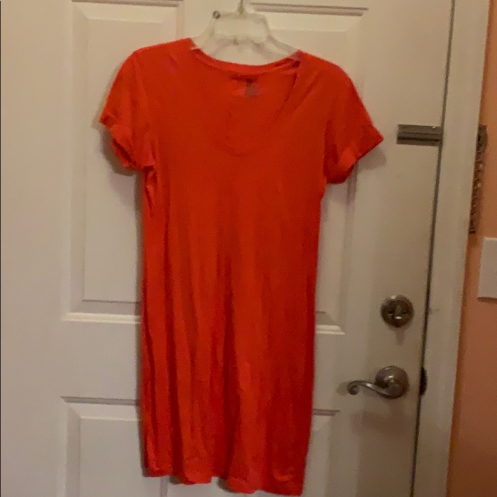 Orange tee shirt dress. Gap Factory. Small